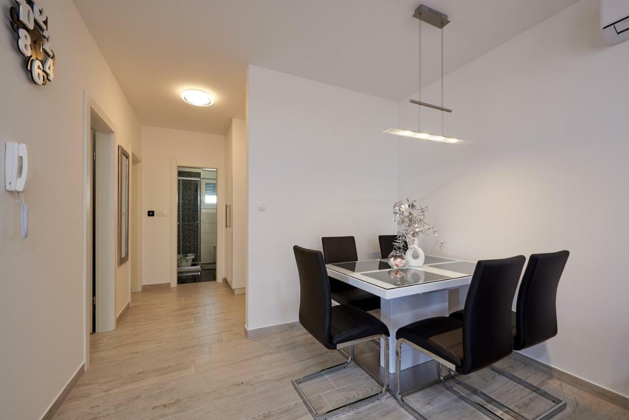 Apartman Jakov Daire Trogir Dış mekan fotoğraf